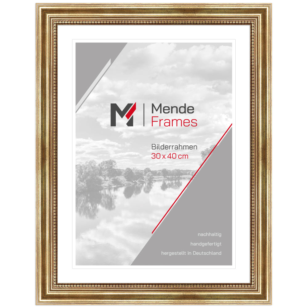 Barock Bilderrahmen aus Holz mit Passepartout – nachhaltiger, handgefertigter Rahmen von Mende Frames für Fotos und Poster.