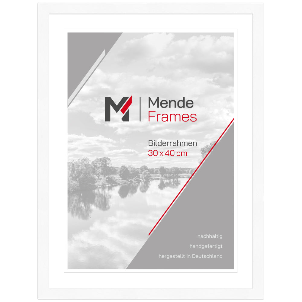 Bilderrahmen aus Holz mit Passepartout – nachhaltiger, handgefertigter Rahmen von Mende Frames für Fotos und Poster.