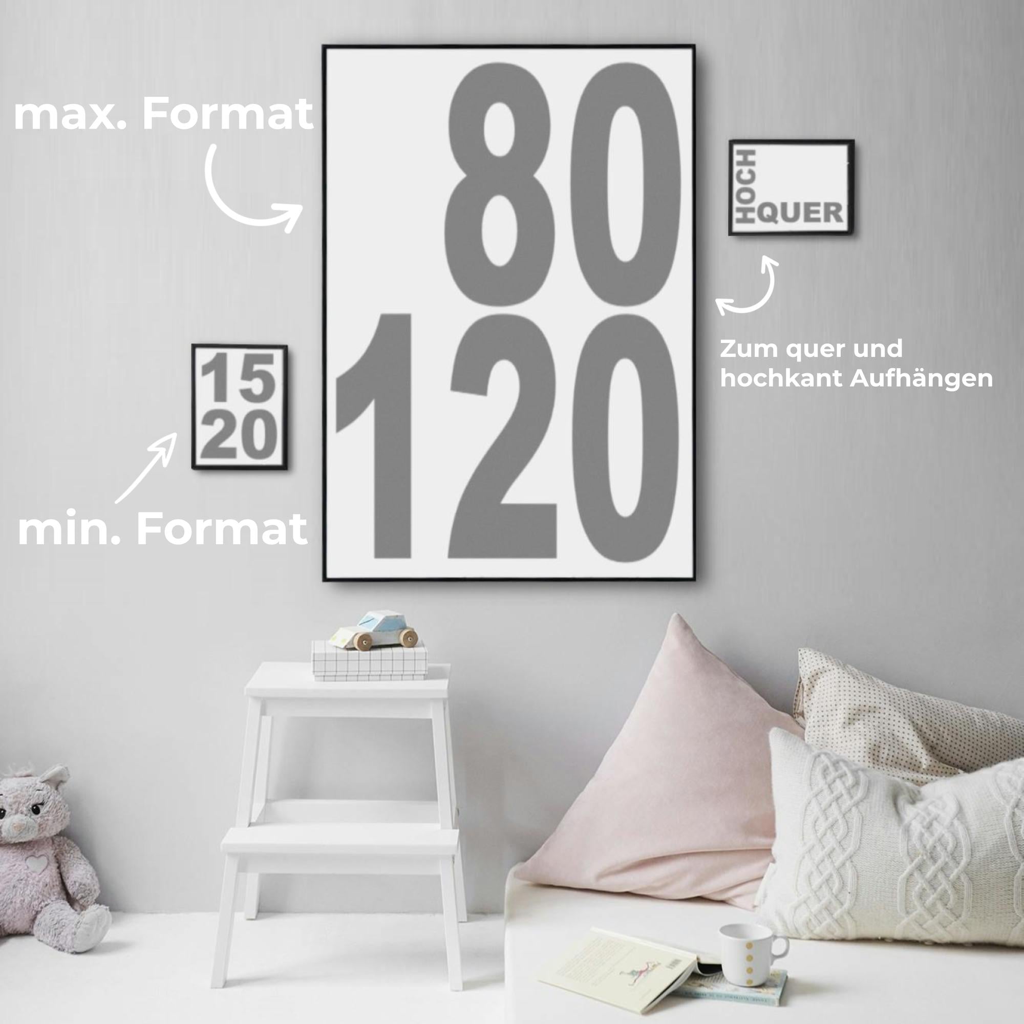 Der Aluminiumrahmen hängt in einem modern eingerichteten Kinderzimmer und zeigt das kleinste und größte Format sowie die Möglichkeit zum Quer und Hochkant Aufhängen