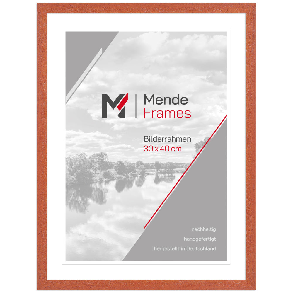 Bilderrahmen aus Holz mit Passepartout – nachhaltiger, handgefertigter Rahmen von Mende Frames für Fotos und Poster.