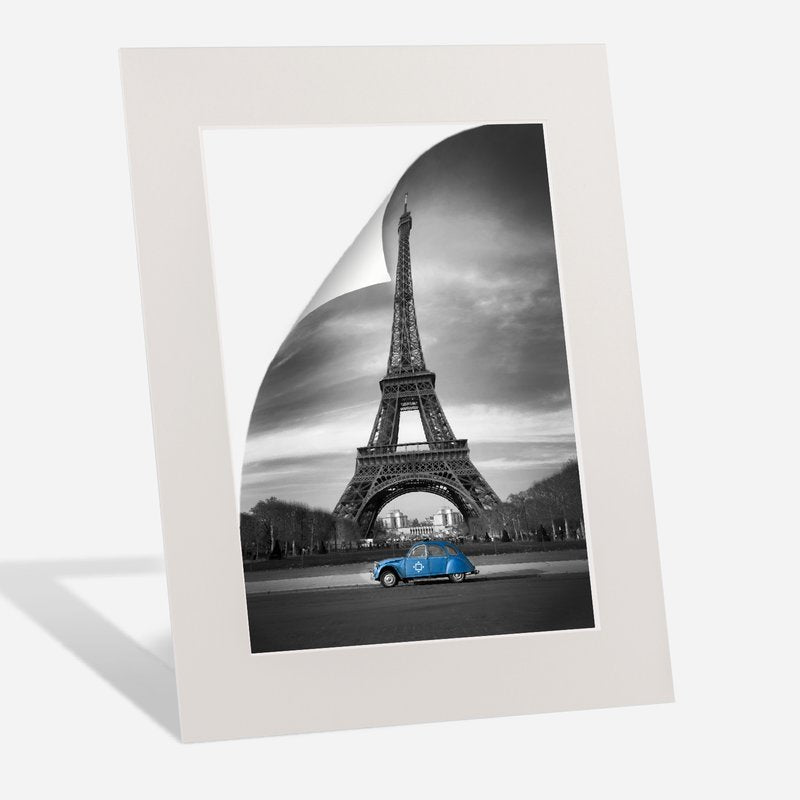 Passepartout mit Bild des Eifelturms 