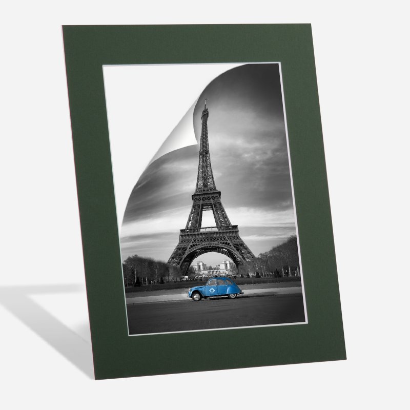 Passepartout mit Bild des Eifelturms 