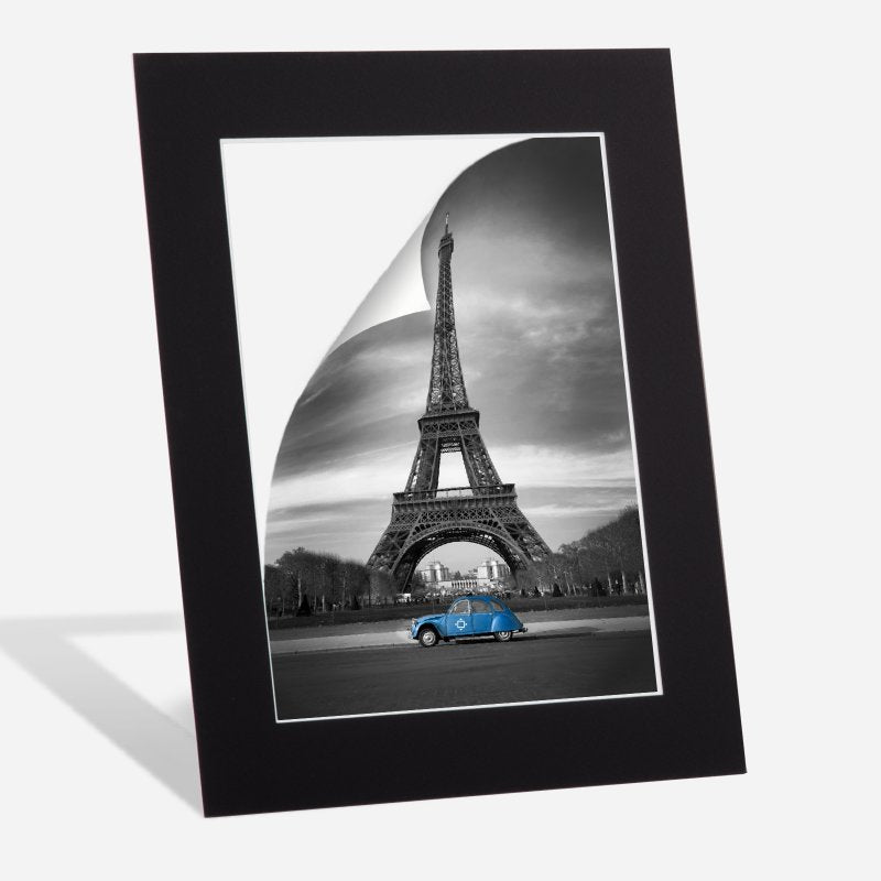 Passepartout mit Bild des Eifelturms 