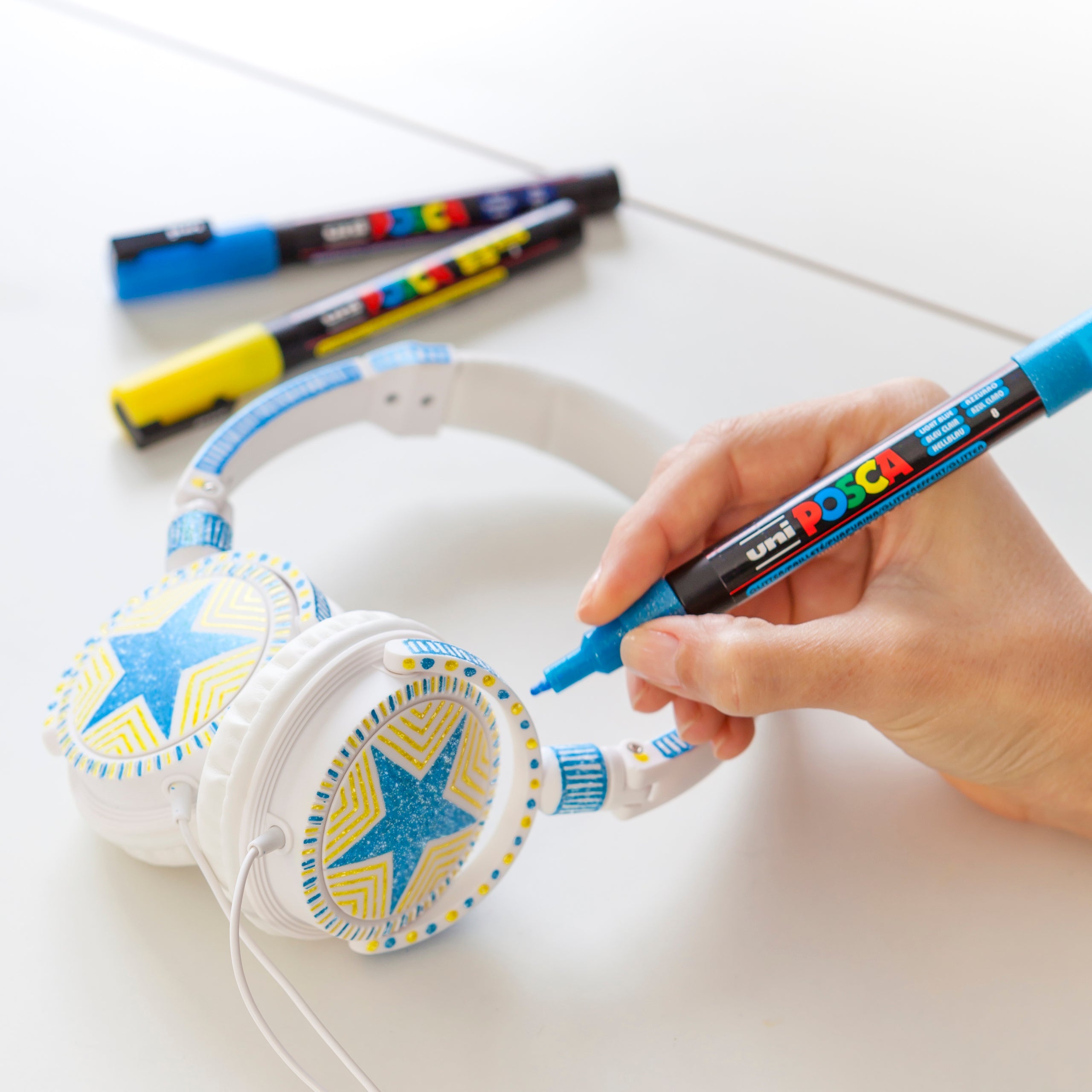 Posca Marker PC-1MC, Rundspitze extra-fein, Strichbreite: 0,7-1 mm